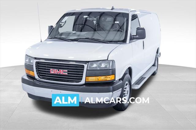 2022 GMC Savana 2500