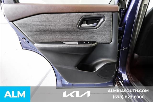 Photo of 2023 Caspian Blue Metallic Nissan Rogue
