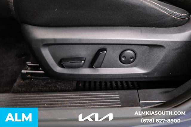 Photo of 2023 Caspian Blue Metallic Nissan Rogue