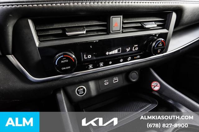 Photo of 2023 Caspian Blue Metallic Nissan Rogue