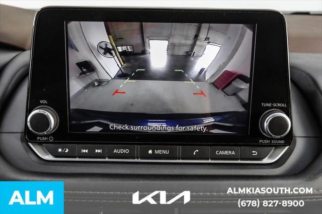 Photo of 2023 Caspian Blue Metallic Nissan Rogue