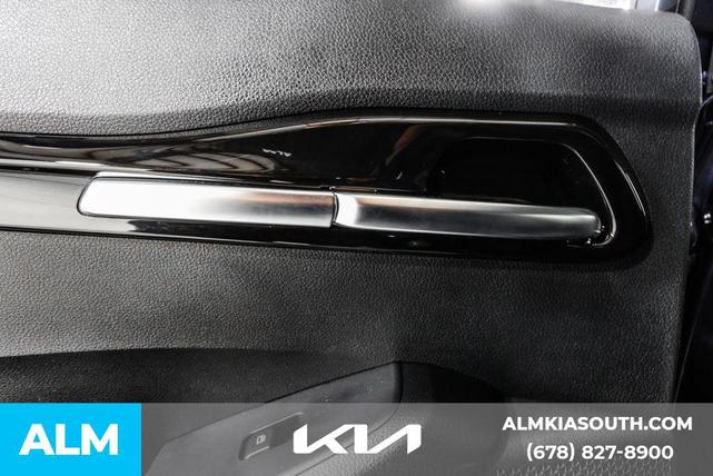 Photo of 2022 Dark Ocean Blue/Black Roof Kia Seltos