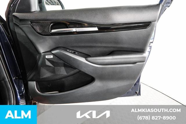 Photo of 2022 Dark Ocean Blue/Black Roof Kia Seltos