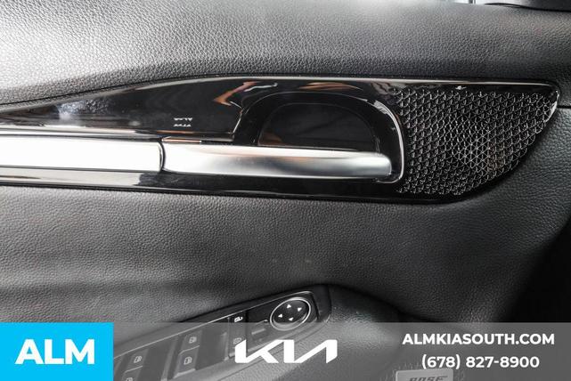 Photo of 2022 Dark Ocean Blue/Black Roof Kia Seltos