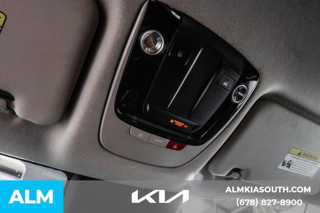 Photo of 2022 Dark Ocean Blue/Black Roof Kia Seltos