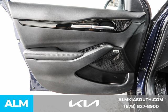 Photo of 2022 Dark Ocean Blue/Black Roof Kia Seltos