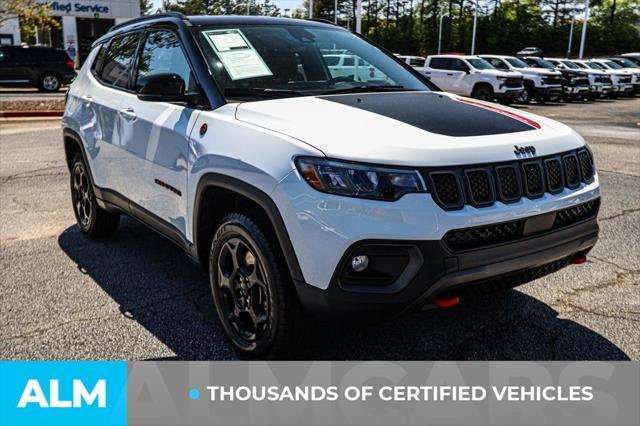 Photo of 2024 Bright White Clearcoat Jeep Compass
