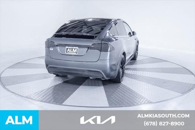 Photo of 2019 Gray Tesla Model X