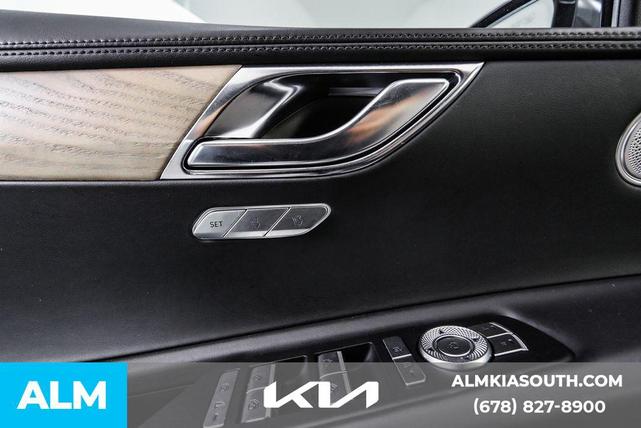 Photo of 2021 Himalayan Gray Genesis GV80