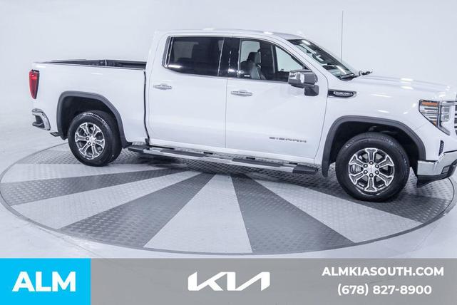 Photo of 2024 Summit White GMC Sierra 1500