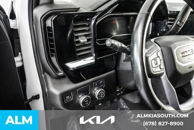 Photo of 2024 Summit White GMC Sierra 1500