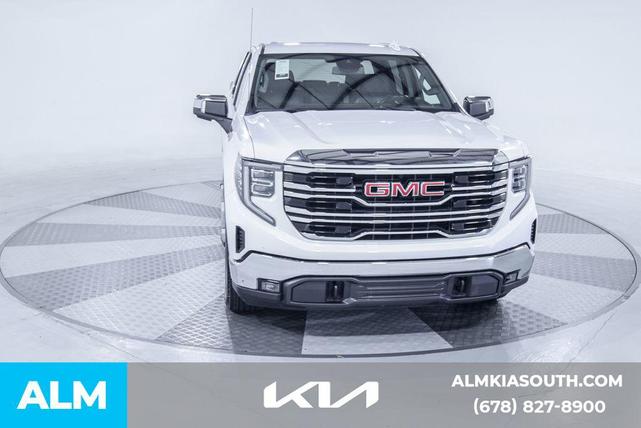 Photo of 2024 Summit White GMC Sierra 1500