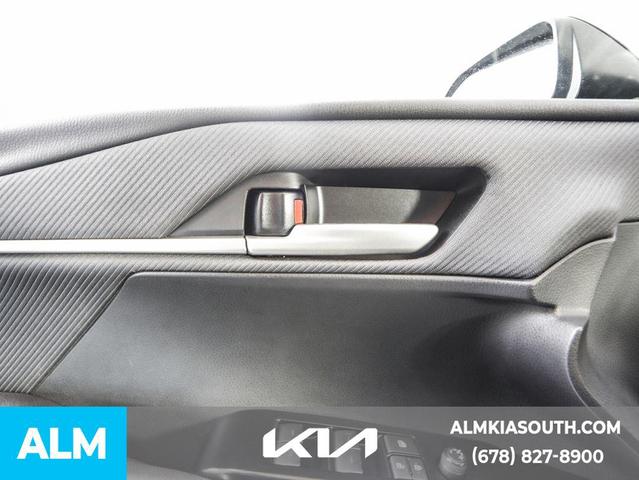 Photo of 2025 Midnight Black Metallic Toyota Camry