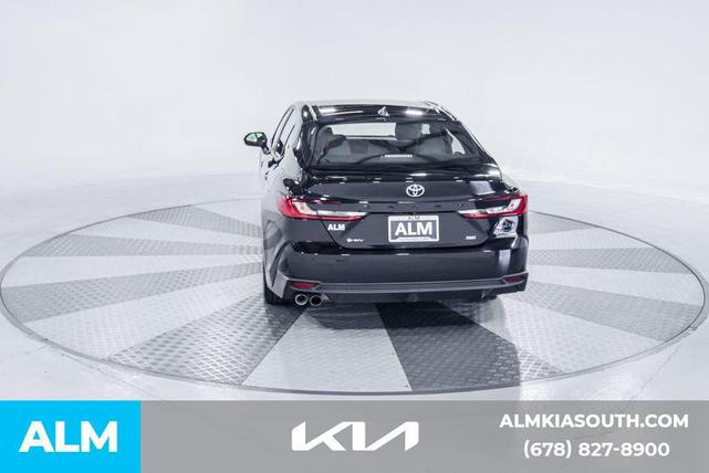 Photo of 2025 Midnight Black Metallic Toyota Camry