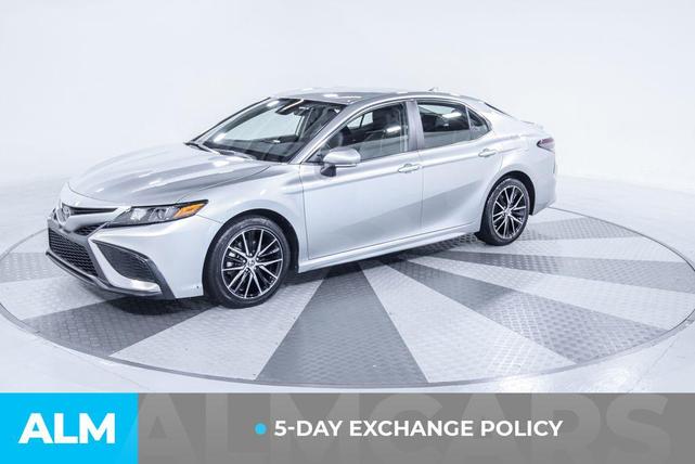 Photo of 2023 Celestial Silver Metallic Toyota Camry