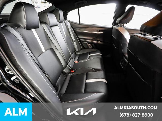 Photo of 2025 Midnight Black Metallic Toyota Camry