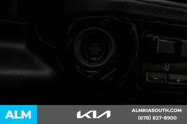 Photo of 2022 Blue Chevrolet Silverado 1500