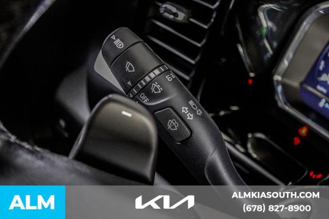 Photo of 2022 Blue Chevrolet Silverado 1500