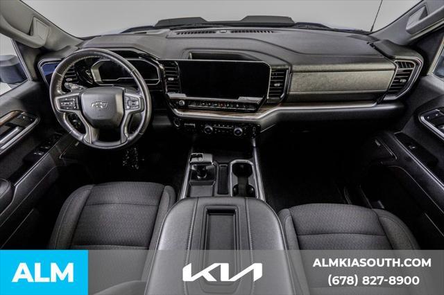 Photo of 2022 Blue Chevrolet Silverado 1500