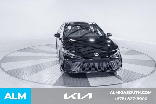 Photo of 2025 Midnight Black Metallic Toyota Camry