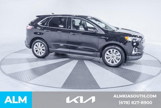 Photo of 2024 AGATE BLACK METALLIC Ford Edge