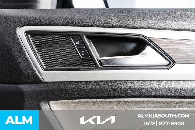 Photo of 2022 Tourmaline Blue Metallic Volkswagen Atlas Cross Sport