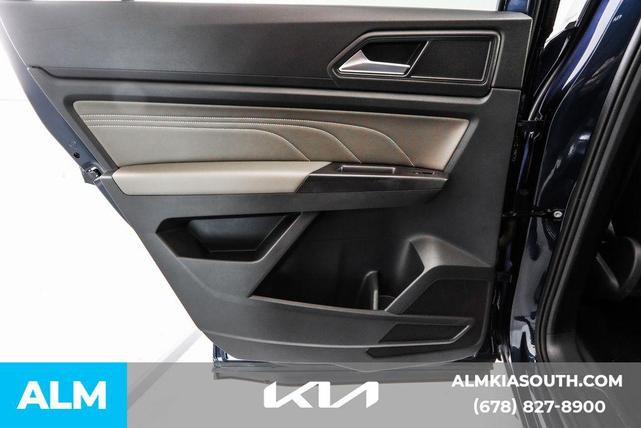 Photo of 2022 Tourmaline Blue Metallic Volkswagen Atlas Cross Sport