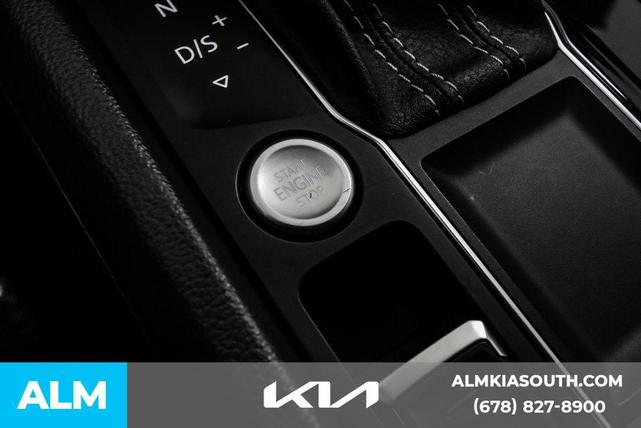 Photo of 2022 Tourmaline Blue Metallic Volkswagen Atlas Cross Sport