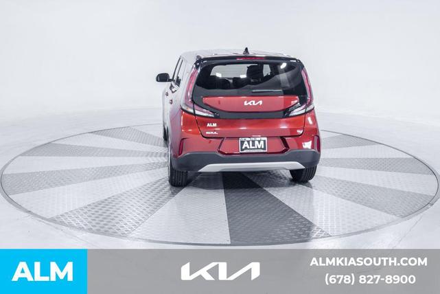Photo of 2025 Mars Orange Kia Soul
