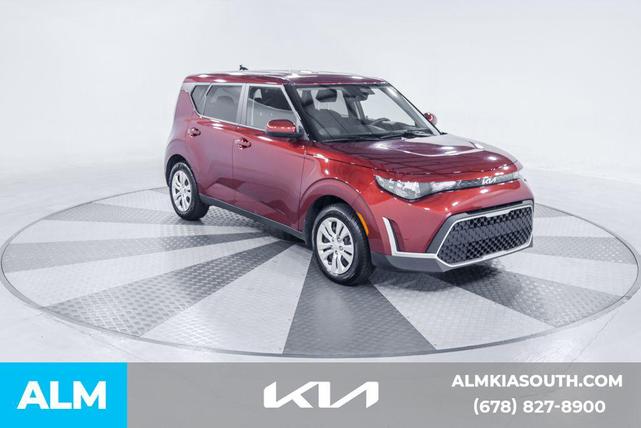 Photo of 2025 Mars Orange Kia Soul