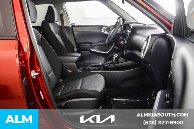 Photo of 2025 Mars Orange Kia Soul