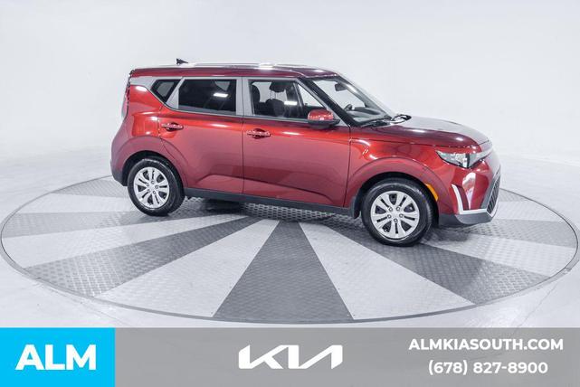Photo of 2025 Mars Orange Kia Soul