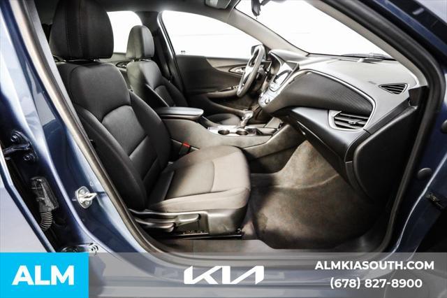 Photo of 2024 Lakeshore Blue Metallic Chevrolet Malibu