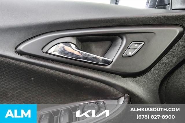 Photo of 2024 Lakeshore Blue Metallic Chevrolet Malibu