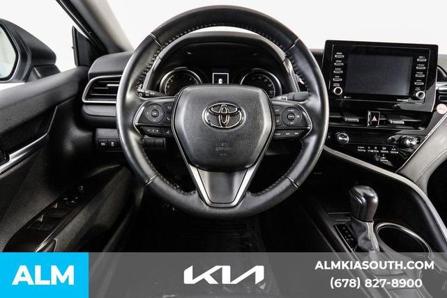 Photo of 2023 Ice Cap Toyota Camry