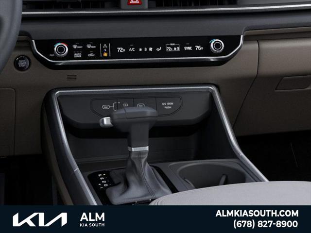 Photo of 2025 Silver Kia Carnival