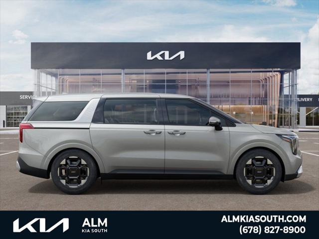 Photo of 2025 Silver Kia Carnival