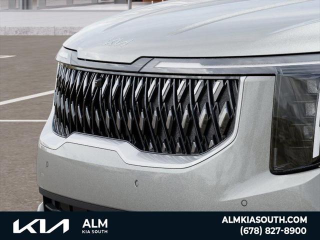 Photo of 2025 Silver Kia Carnival