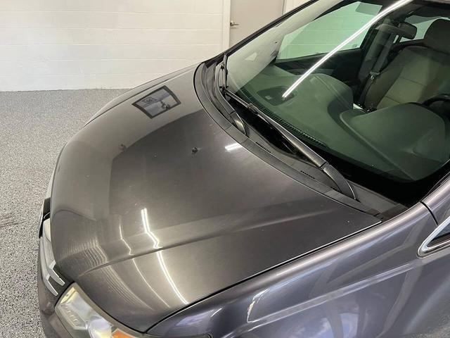Photo of 2015 Silver Honda Odyssey