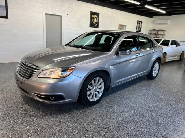 2013 Chrysler 200