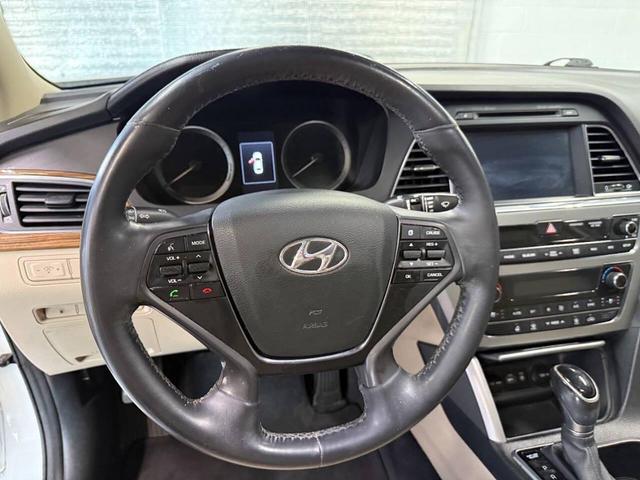 Photo of 2015 Quartz White Pearl Hyundai SONATA