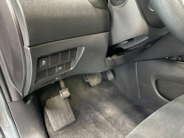 Photo of 2016 Gun Metallic Nissan Pathfinder