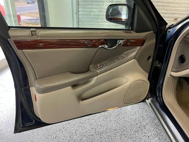 Photo of 2004 Blue Cadillac DeVille