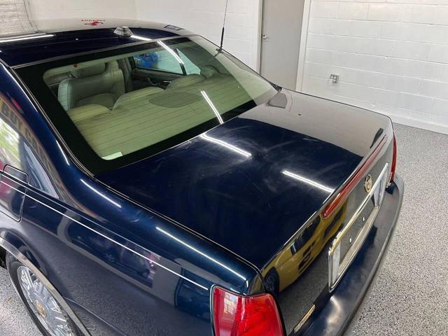 Photo of 2004 Blue Cadillac DeVille