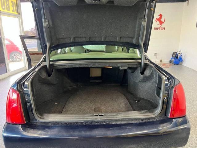 Photo of 2004 Blue Cadillac DeVille
