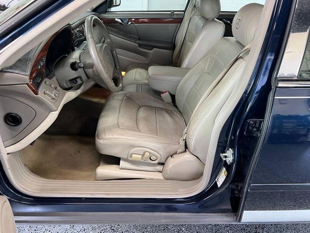 Photo of 2004 Blue Cadillac DeVille
