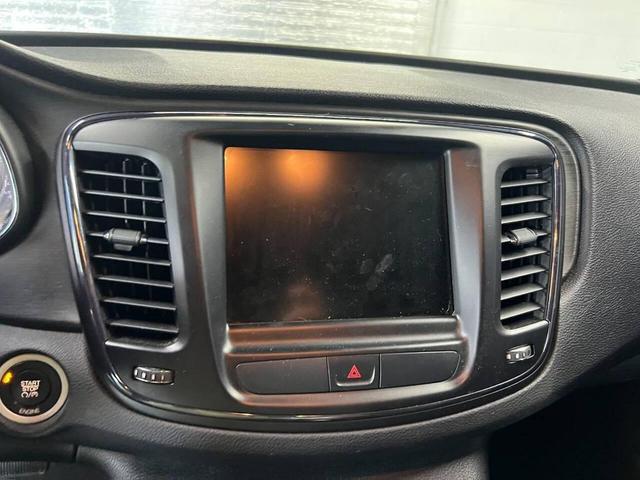 Photo of 2015 Burgundy Chrysler 200
