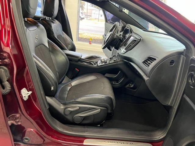 Photo of 2015 Burgundy Chrysler 200