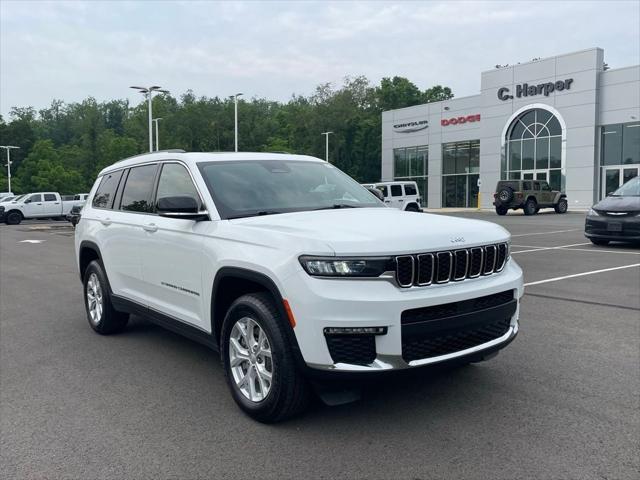 Photo of 2023 Bright White Clearcoat Jeep Grand Cherokee L