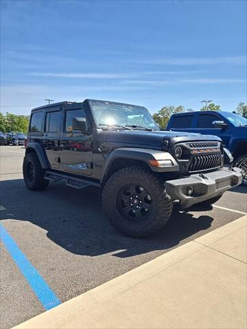 Photo of 2021 Black Clearcoat Jeep Wrangler Unlimited